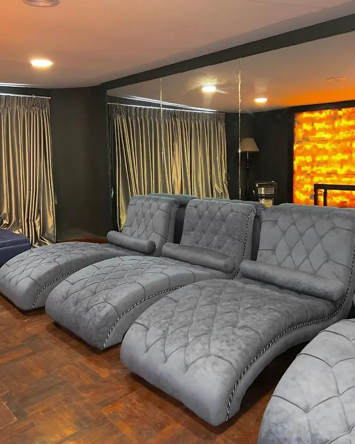 Vannasut Hotel And Spa Катманду