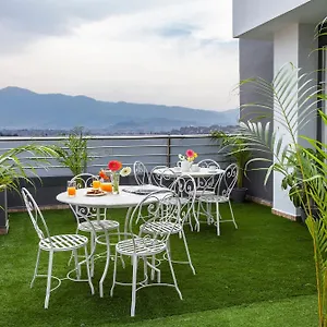 Oyo 123 Plaza Hotel